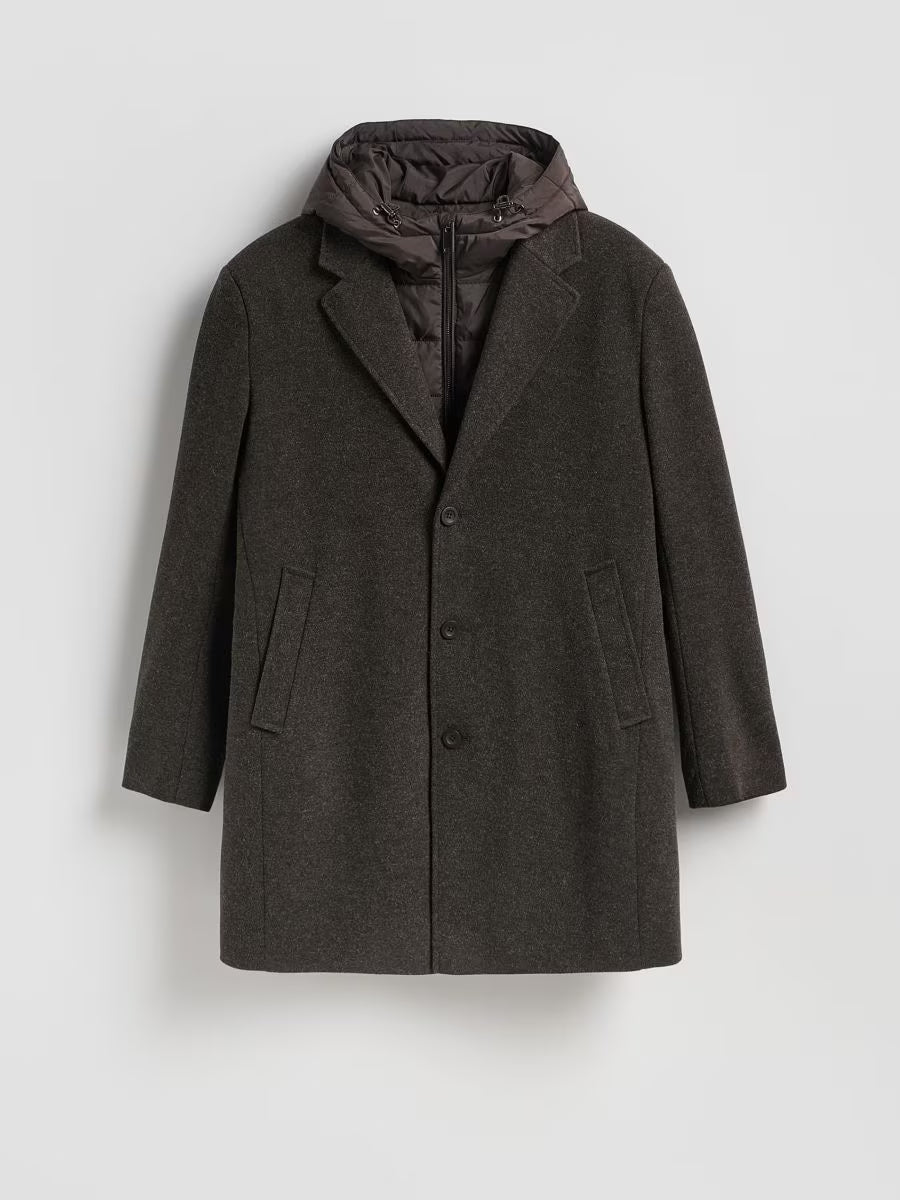 Mantel in dunkelbraun mit Kapuze